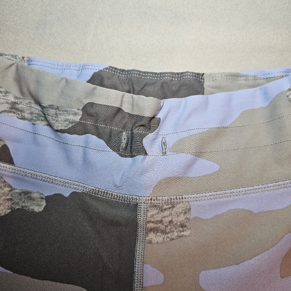 Aerie Camouflage Leggings Size S - Picture 4 of 6